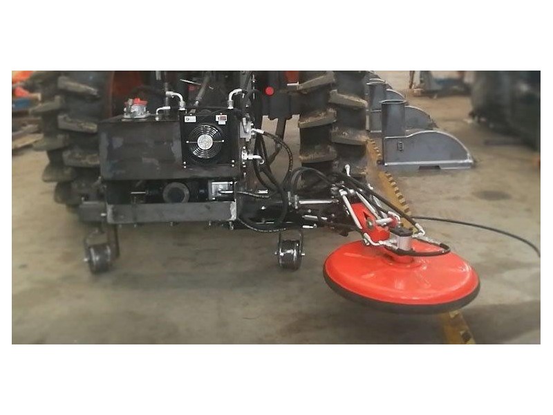 broyeur-disc-650-avec-tateur